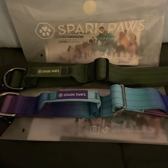Spark Paws Tactical Dog Collar Green(medium)…only green is left - Picture 10 of 10